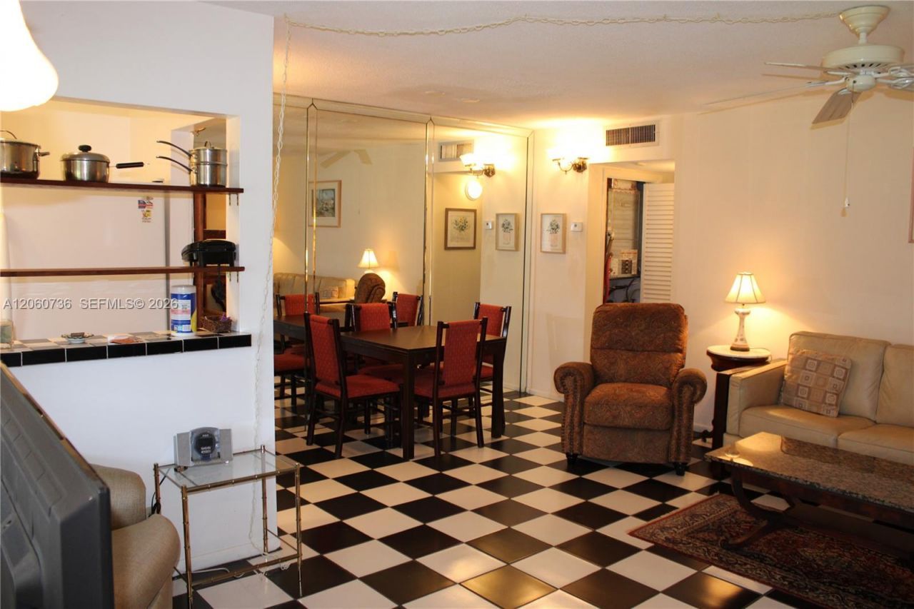 5300 Washington St, Unit H134, Hollywood, FL 33021 Photo