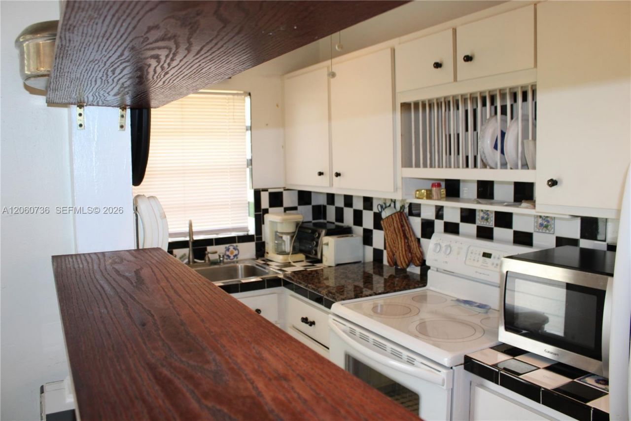 5300 Washington St, Unit H134, Hollywood, FL 33021 Photo