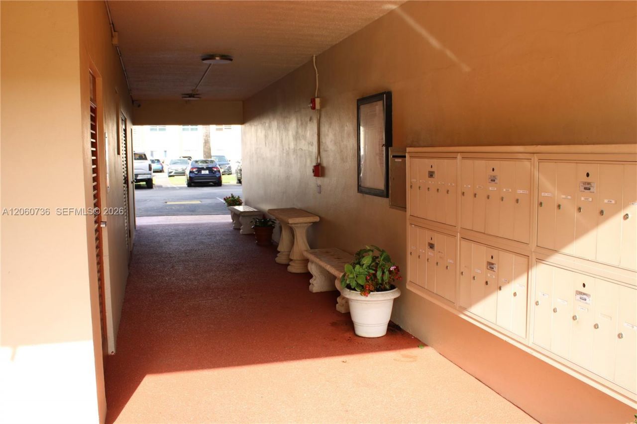 5300 Washington St, Unit H134, Hollywood, FL 33021 Photo