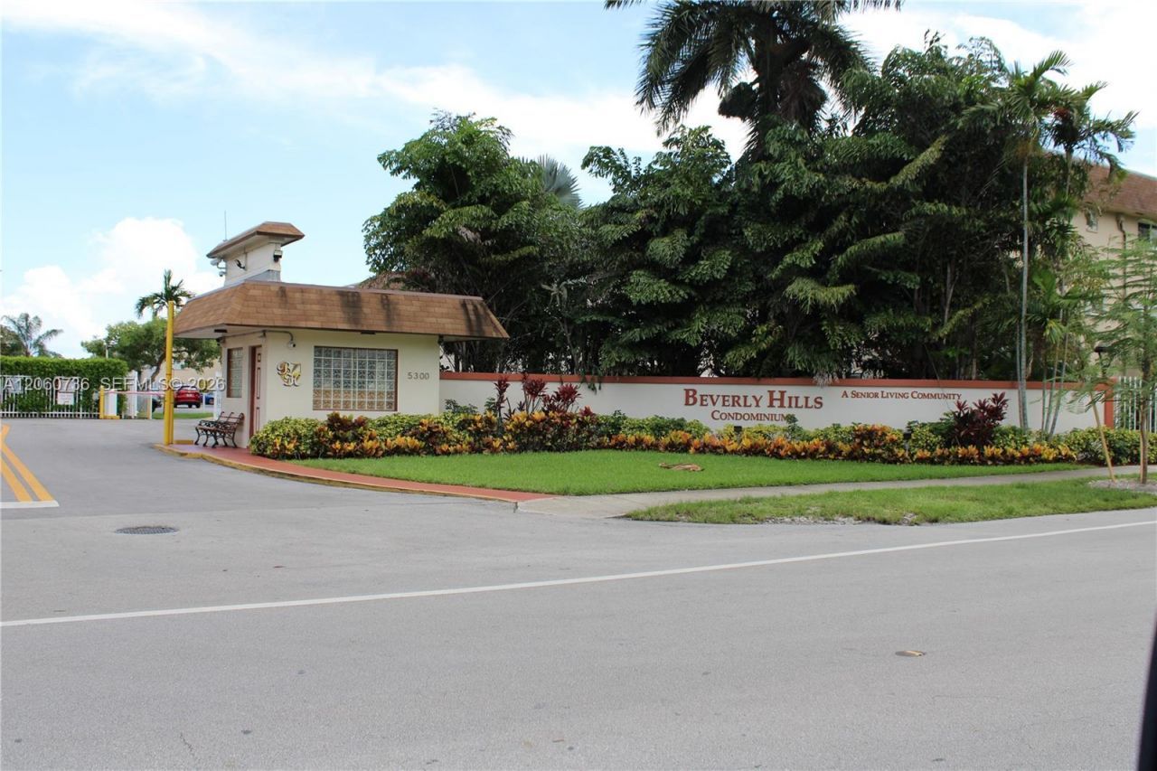 5300 Washington St, Unit H134, Hollywood, FL 33021 Photo