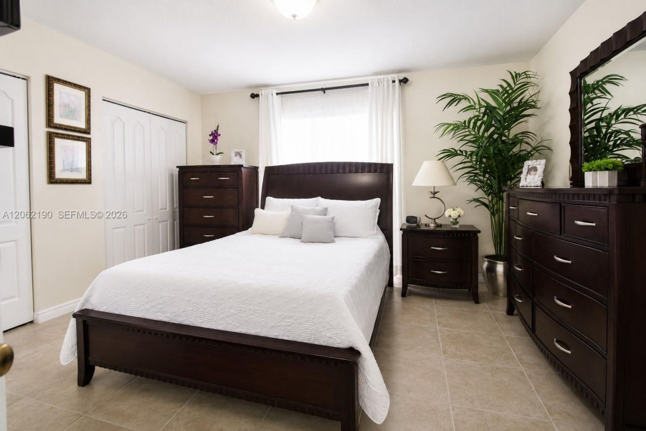 7251 SW 113th Ct Cir , Miami, FL 33173 Photo