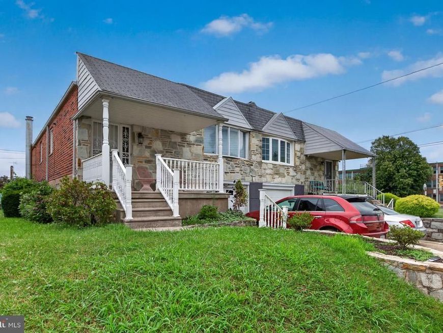 9731 Hoff Street, Philadelphia, PA 19115 Main Photo