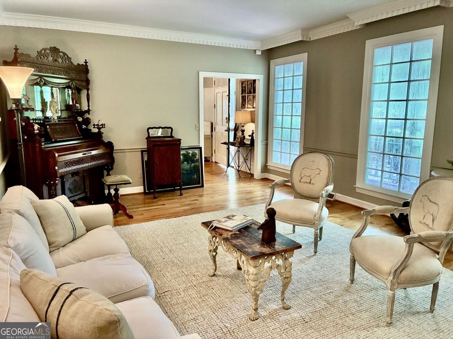 Property Image 16