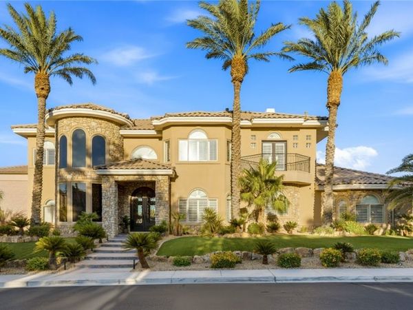 2004 Slow Wind Street , Las Vegas, NV 89134