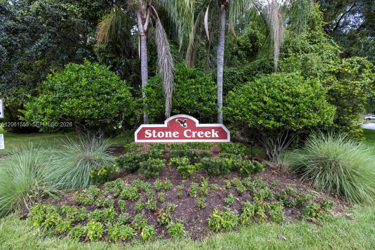 2010 Cooper Creek Dr, Unit B, Orange Park, FL 32003 Photo