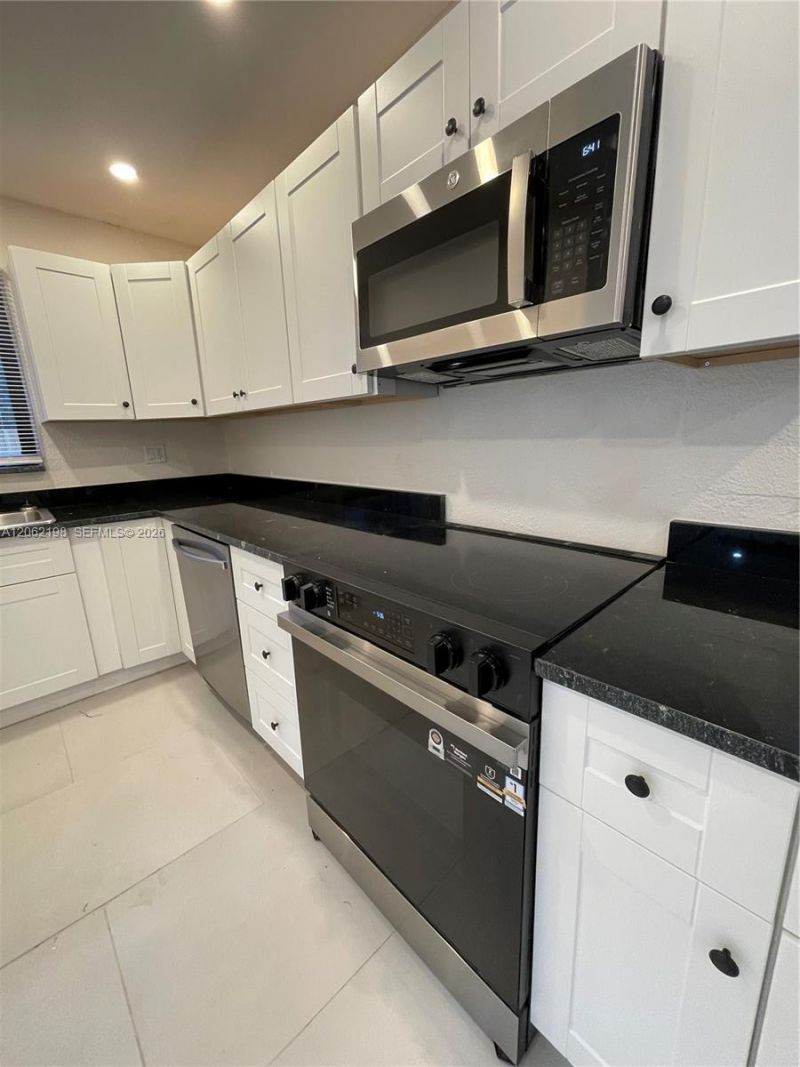 2514 NW 4th St, Pompano Beach, FL 33069 Photo