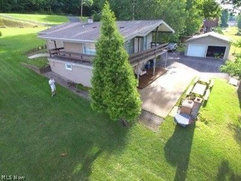 47903 Tomahawk Drive, Negley, OH 44441 Photo 11