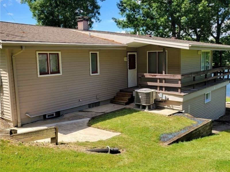 47903 Tomahawk Drive, Negley, OH 44441 Photo 4