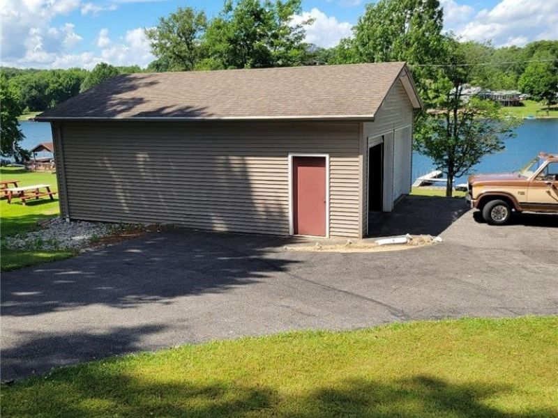 47903 Tomahawk Drive, Negley, OH 44441 Photo 6