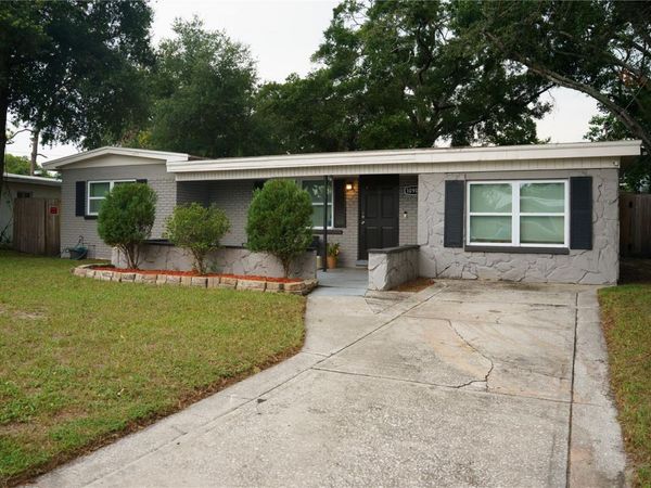 10906 N LANTANA AVENUE , TAMPA, FL 33612