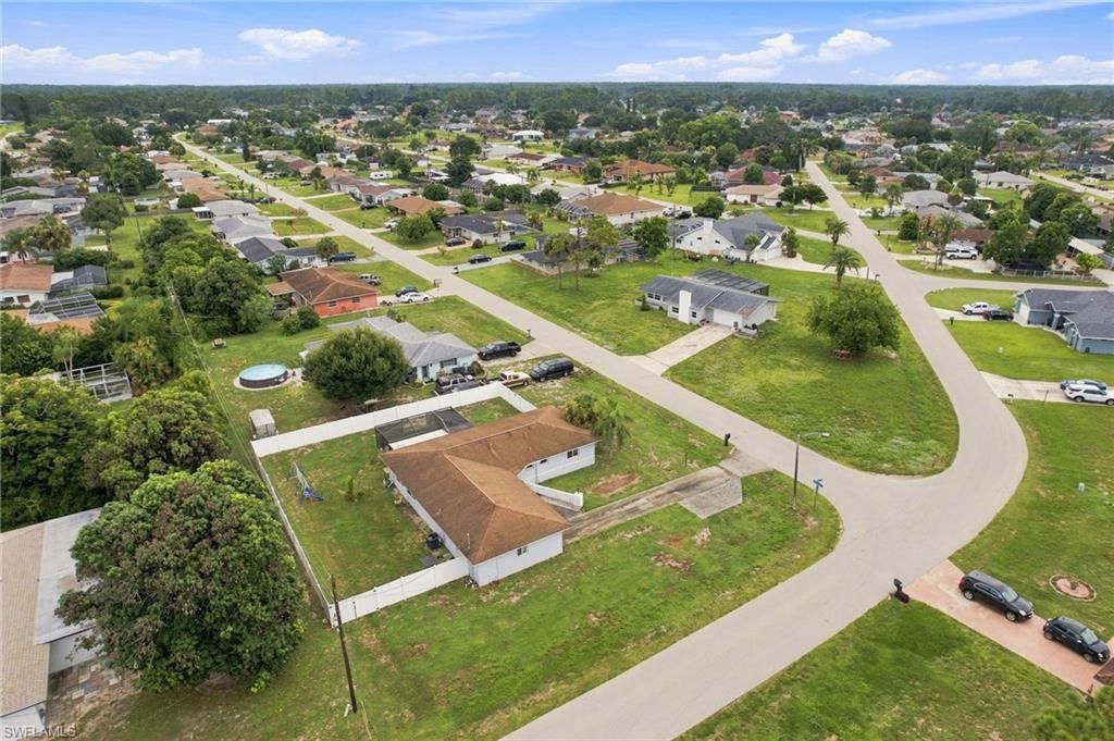 301 Hollywood St, Lehigh Acres, FL 33936 Photo
