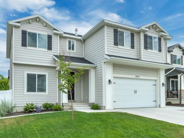 4572 E FLOWER PT , Eagle Mountain, UT 84005