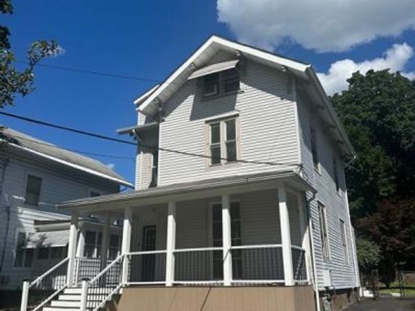 81 Carroll Street , Poughkeepsie, NY 12601