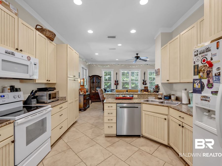 Property Image 72