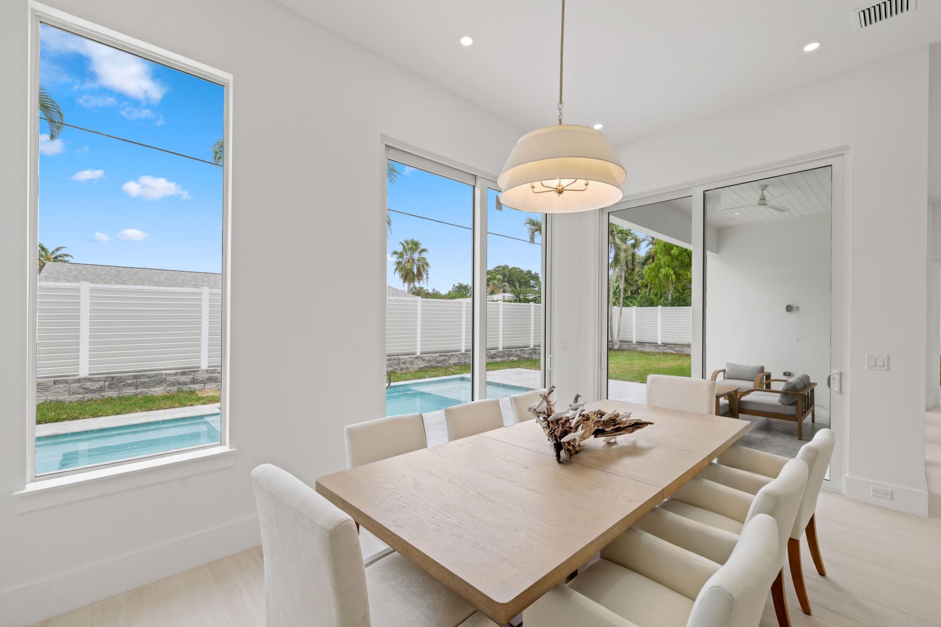 533 Driftwood Road, North Palm Beach, FL 33408 Photo