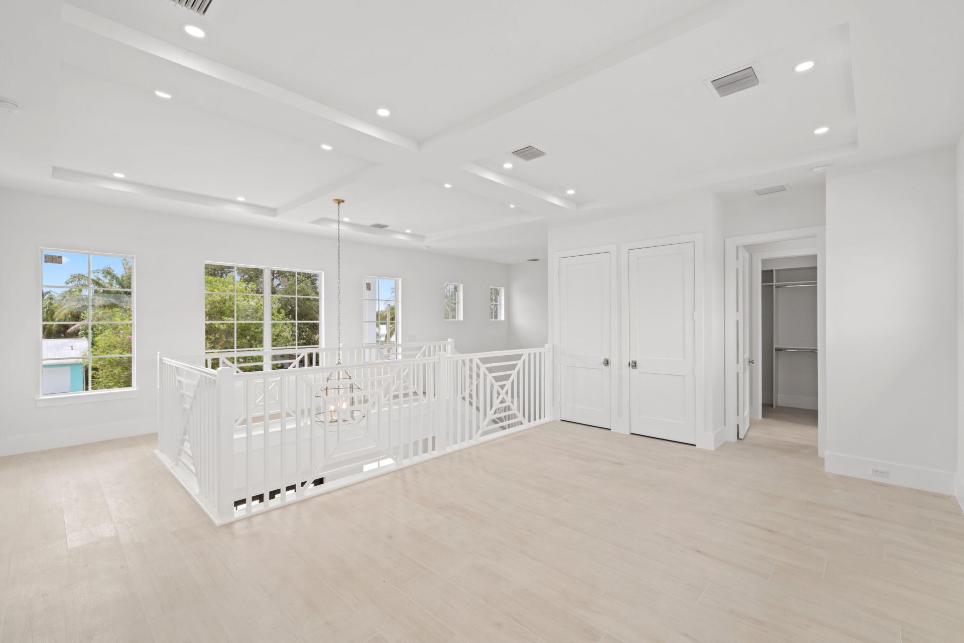 533 Driftwood Road, North Palm Beach, FL 33408 Photo