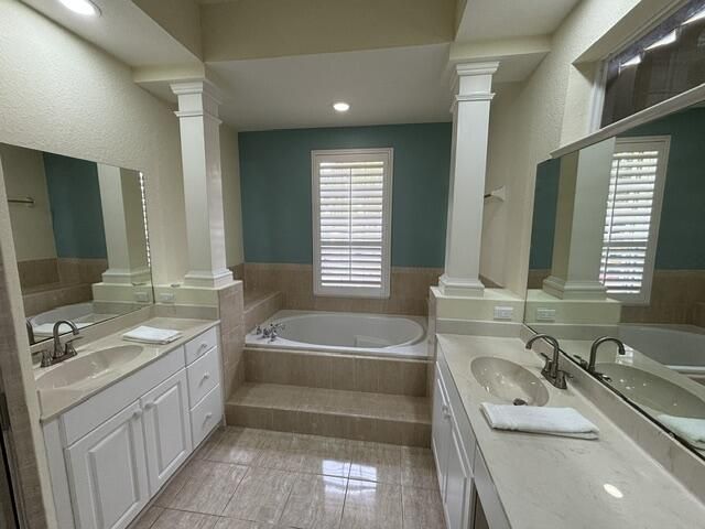 551 NW Sharpe Street, Port Saint Lucie, FL 34983 Photo