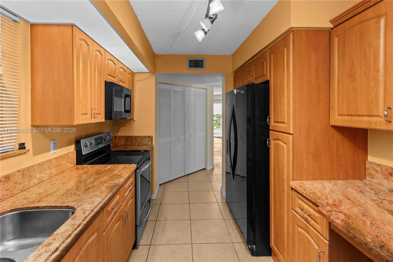 2619 SE 21st Ct, Unit 104-B, Homestead, FL 33035 Photo