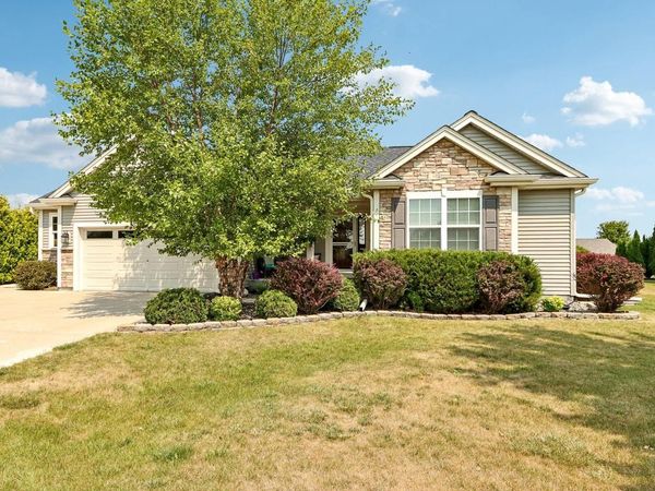 N8042 Timber Ridge DRIVE, Ixonia, WI 53036
