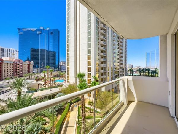 145 E Harmon Avenue, Unit 417, Las Vegas, NV 89109