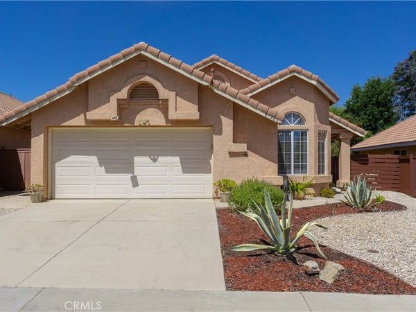 27263 Family, Sun City, CA 92586
