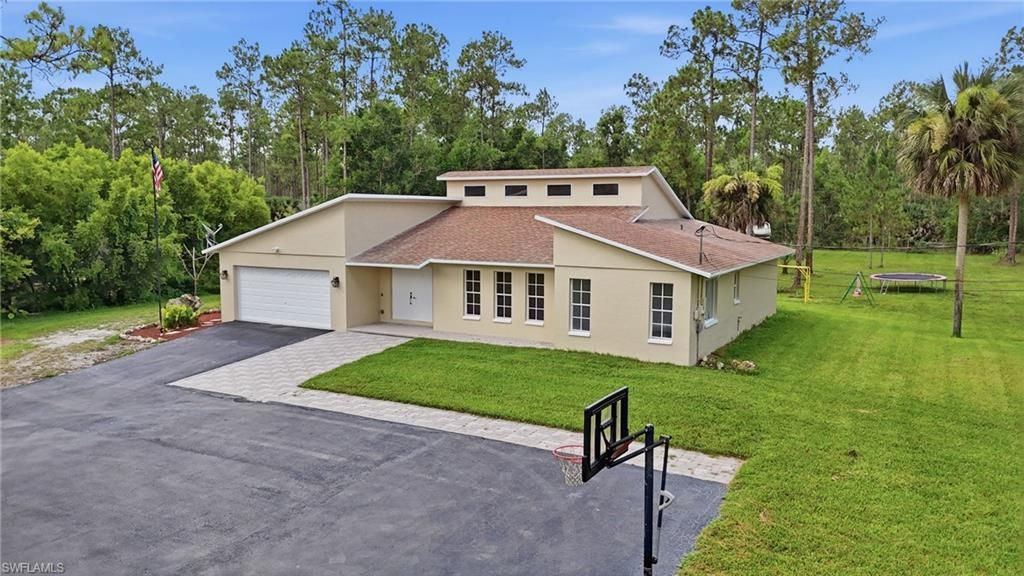 3410 10th Ave Ne, Naples, FL 34120 Main Photo
