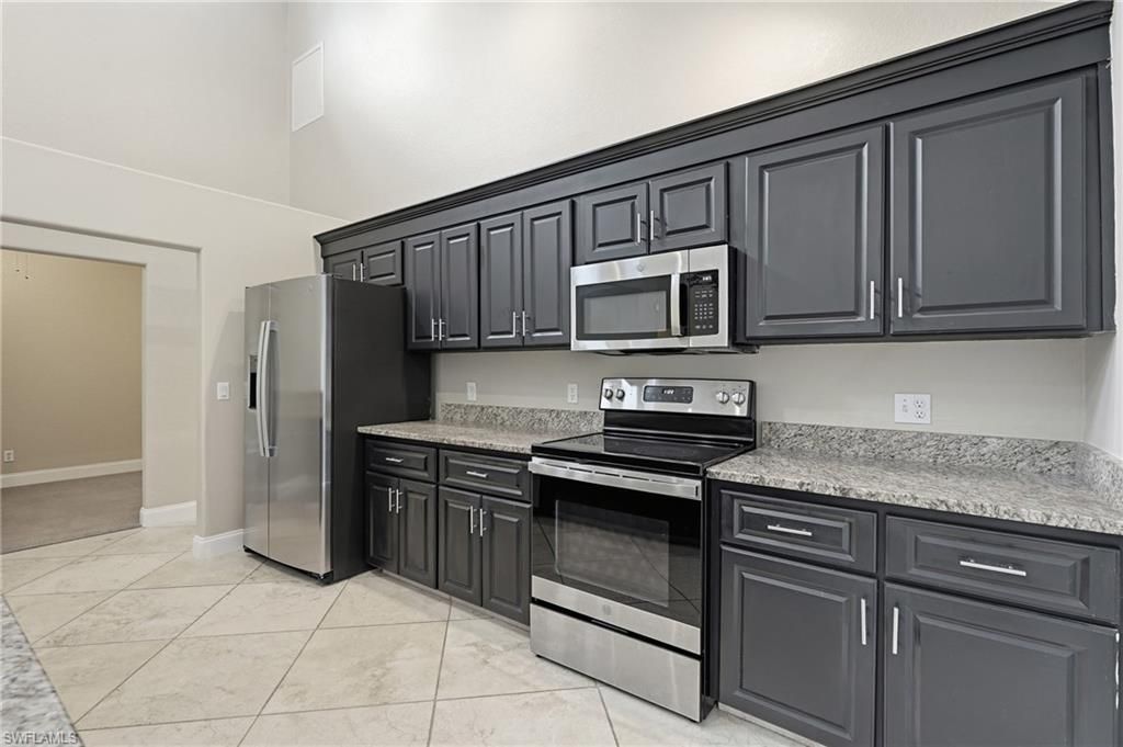 3410 10th Ave Ne, Naples, FL 34120 Photo