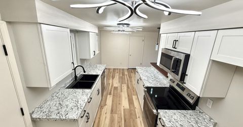7915 Tholl Drive, Reno, NV 89506 Photo