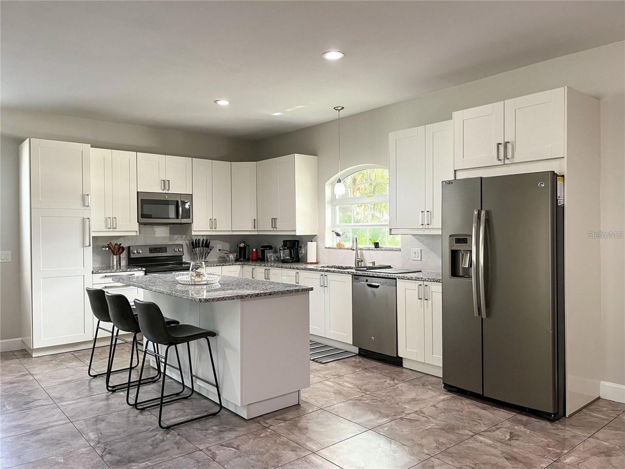5119 Rilma Avenue , Sarasota, FL 34234 Photo