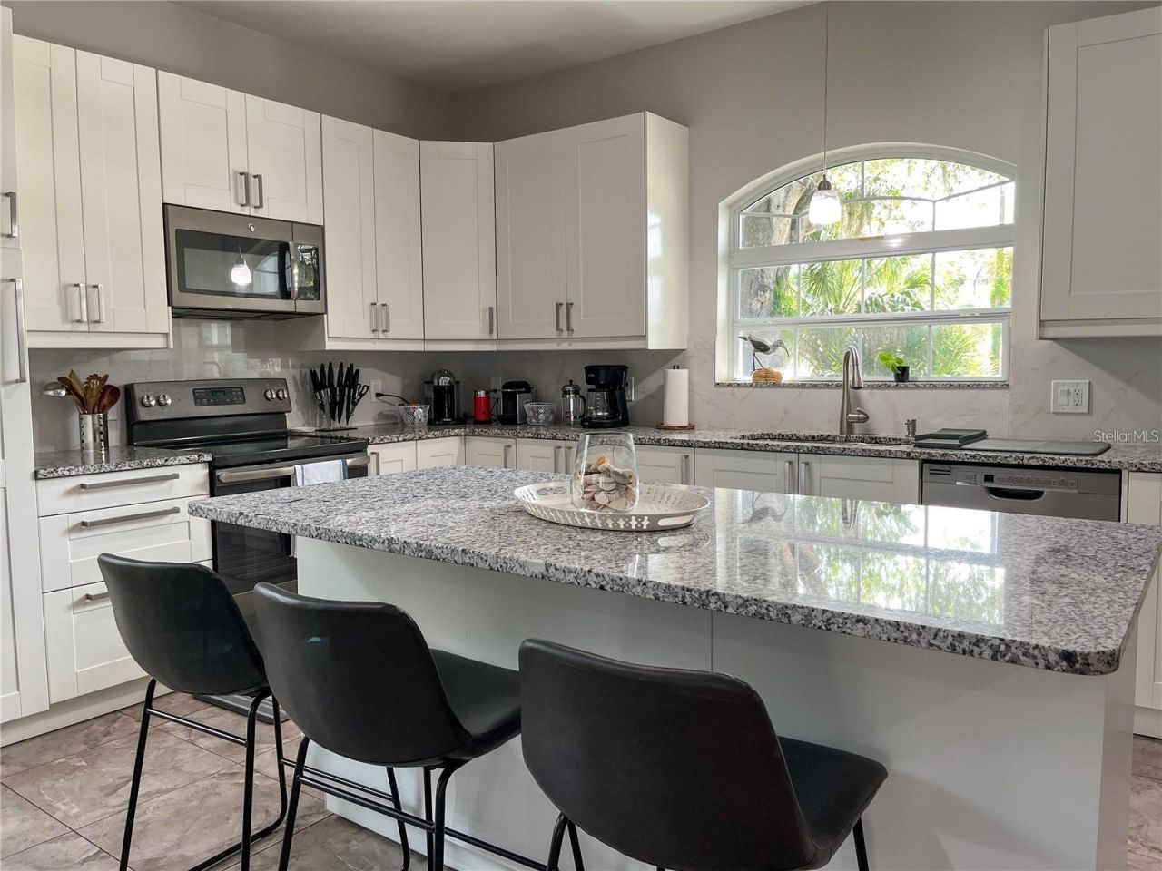 5119 Rilma Avenue , Sarasota, FL 34234 Photo