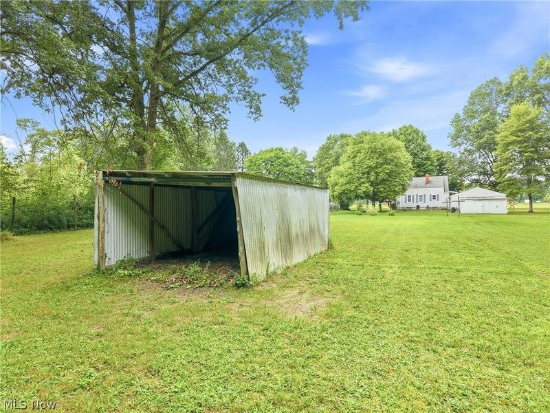 698 Braceville Robinson Road NW, Newton Falls, OH 44444 Photo 13