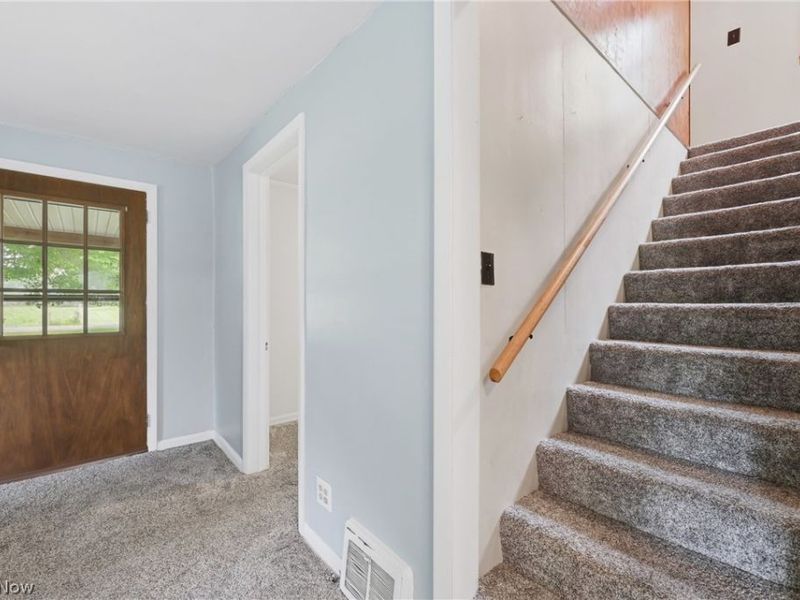 698 Braceville Robinson Road NW, Newton Falls, OH 44444 Photo 34