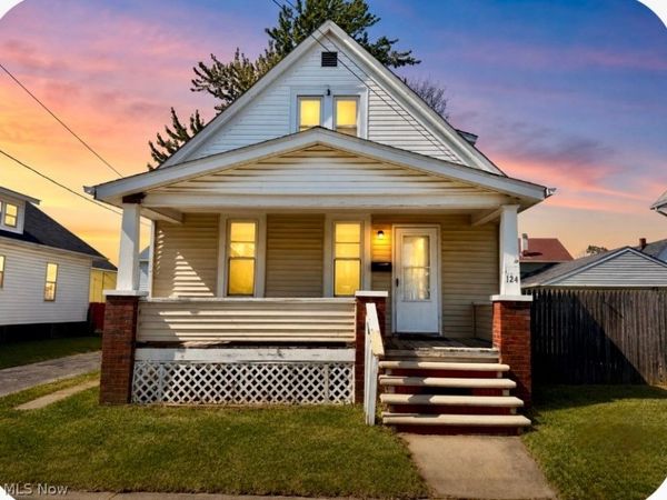 124 W 32nd Street , Lorain, OH 44055
