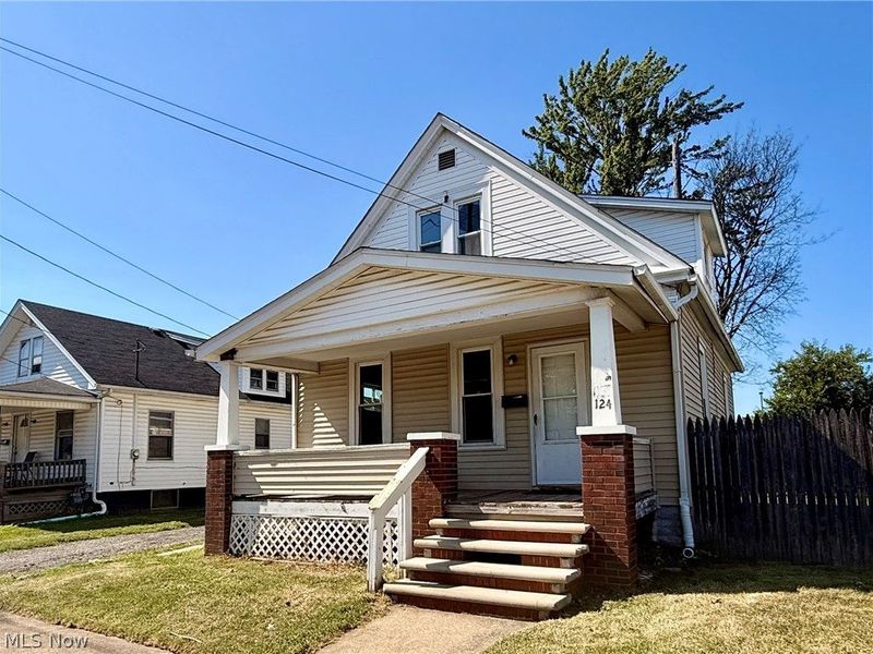 124 W 32nd Street, Lorain, OH 44055 Photo 2
