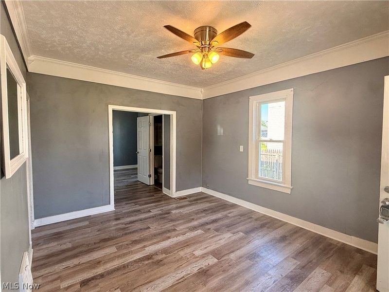 124 W 32nd Street, Lorain, OH 44055 Photo 5