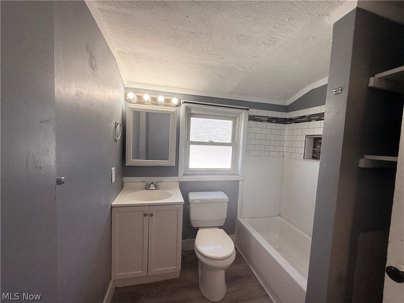 124 W 32nd Street, Lorain, OH 44055 Photo 7