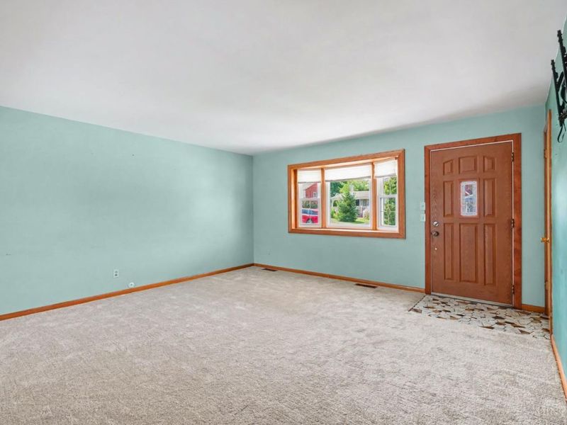 5738 Windview Drive, Green Township, OH 45248 Photo 4