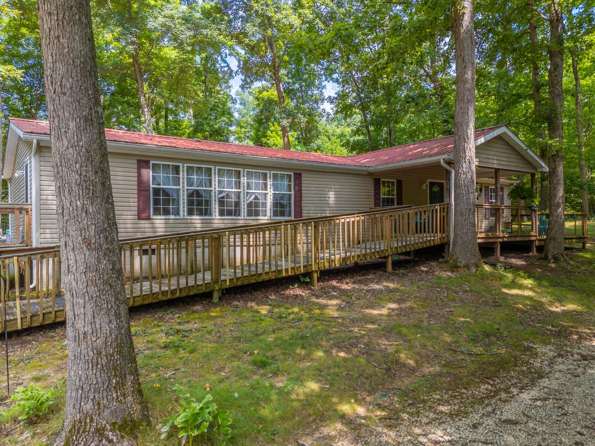 500 Hazel Tree Lane, Morehead, KY 40351