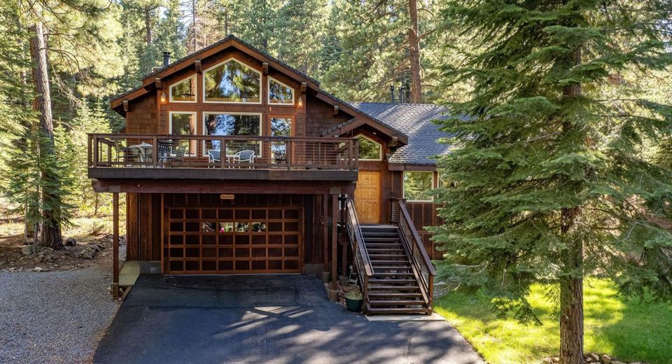 10184 Somerset Drive, Truckee, CA 96161 Photo