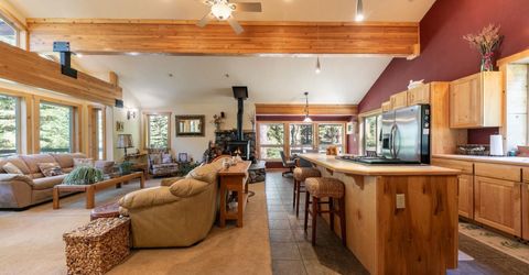 10184 Somerset Drive, Truckee, CA 96161 Photo