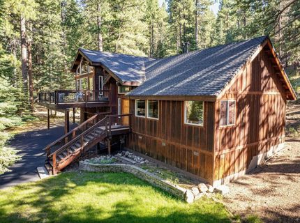 10184 Somerset Drive, Truckee, CA 96161 Photo