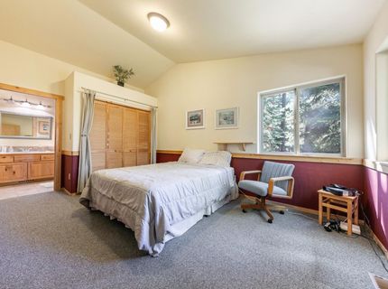 10184 Somerset Drive, Truckee, CA 96161 Photo