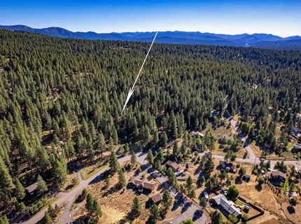 10184 Somerset Drive, Truckee, CA 96161 Photo