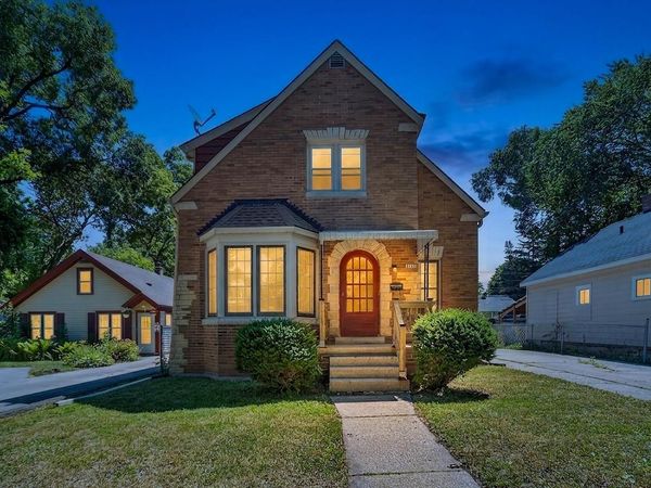 4700 N 50th STREET, Milwaukee, WI 53218