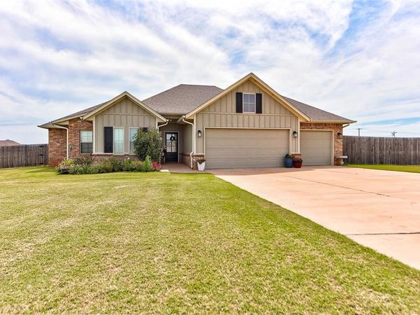 29937 Jade Street, Cashion, OK 73016