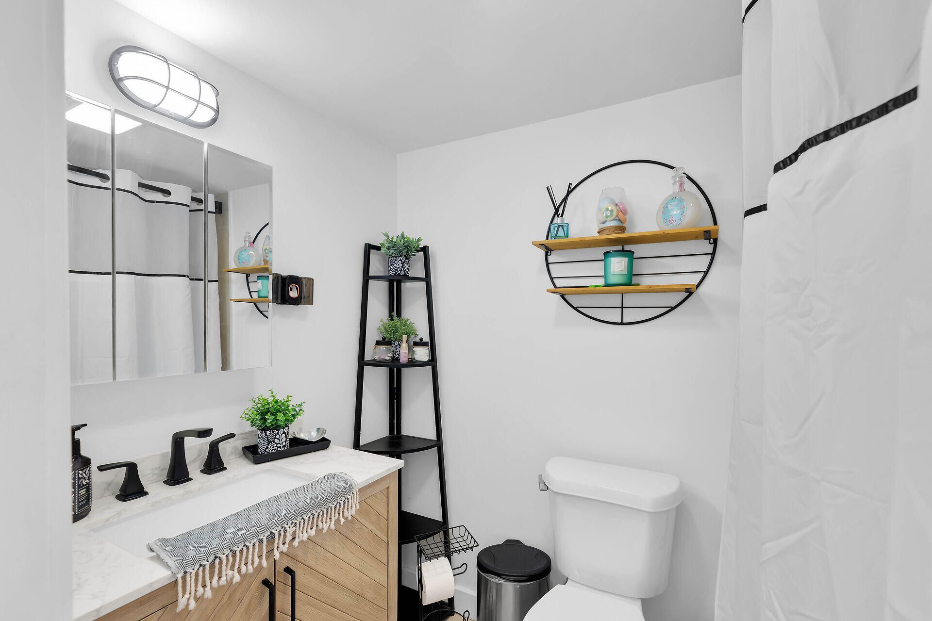 9 Sombrero Boulevard, Unit 108, Marathon, FL 33050 Photo