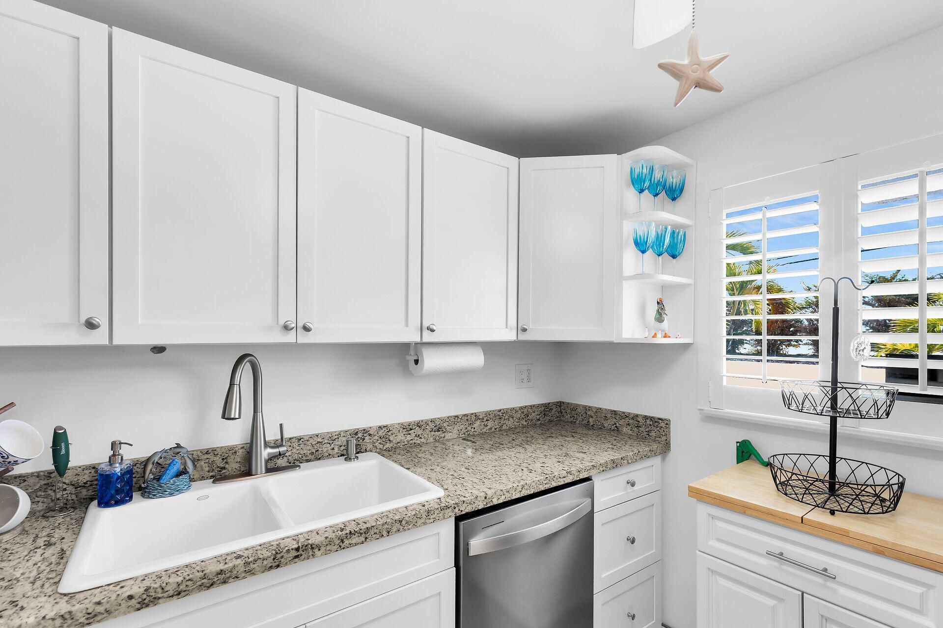9 Sombrero Boulevard, Unit 108, Marathon, FL 33050 Photo