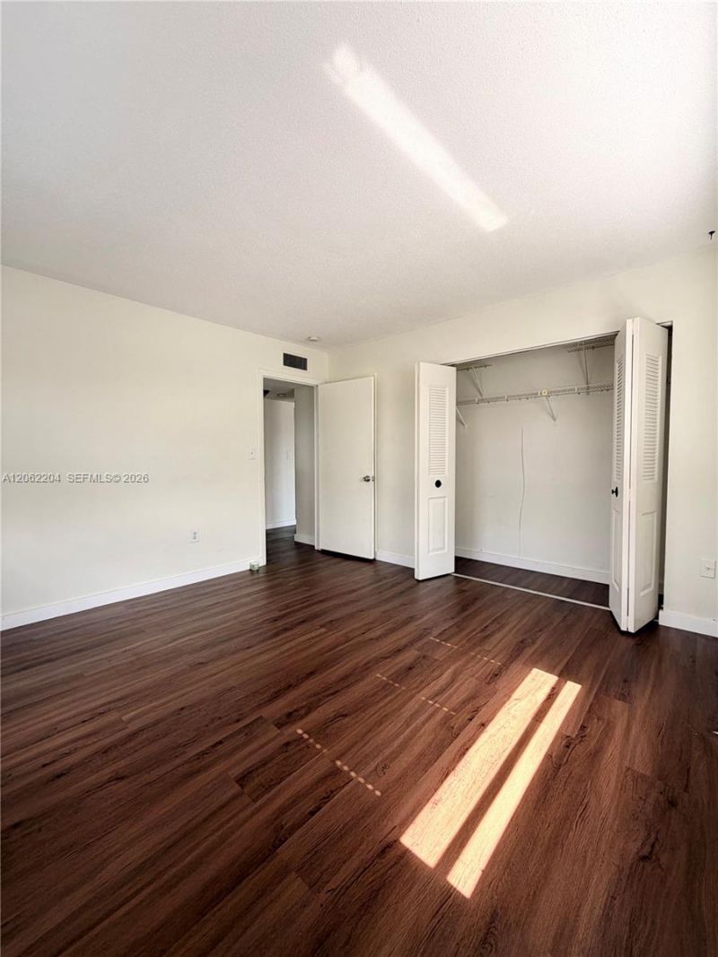 10431 N Kendall Dr, Unit D314, Miami, FL 33176 Photo