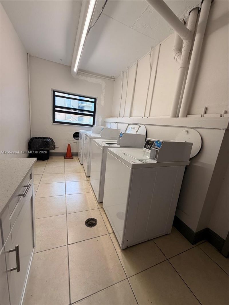 10431 N Kendall Dr, Unit D314, Miami, FL 33176 Photo