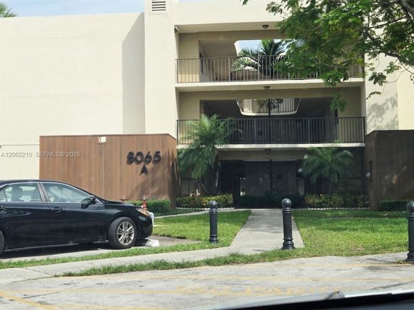 8065 SW 107th Ave , Unit 301, Miami, FL 33173